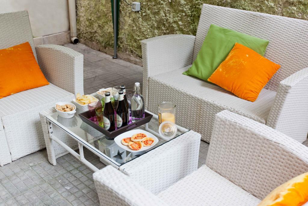 Colosseo Accomodation Apartamento Roma